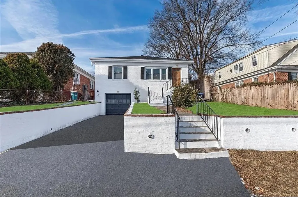 1131 Nepperhan Avenue Yonkers NY 10703