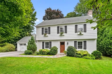 120 Siwanoy Boulevard Eastchester NY 10709