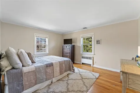 120 Siwanoy Boulevard Eastchester NY 10709