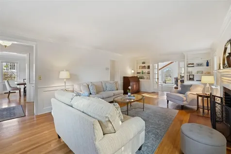 120 Siwanoy Boulevard Eastchester NY 10709