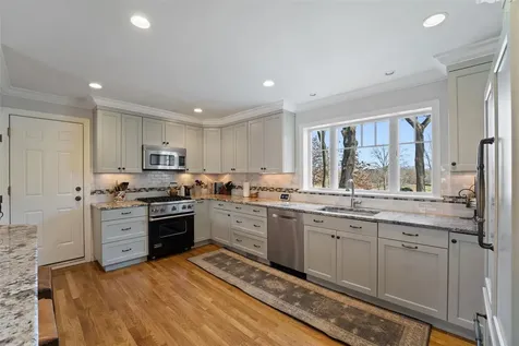 120 Siwanoy Boulevard Eastchester NY 10709