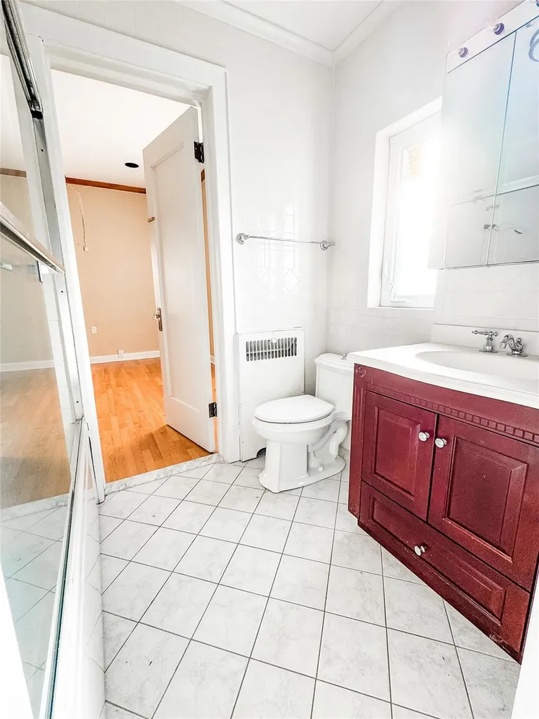139 Midgely Drive Hewlett NY 11557