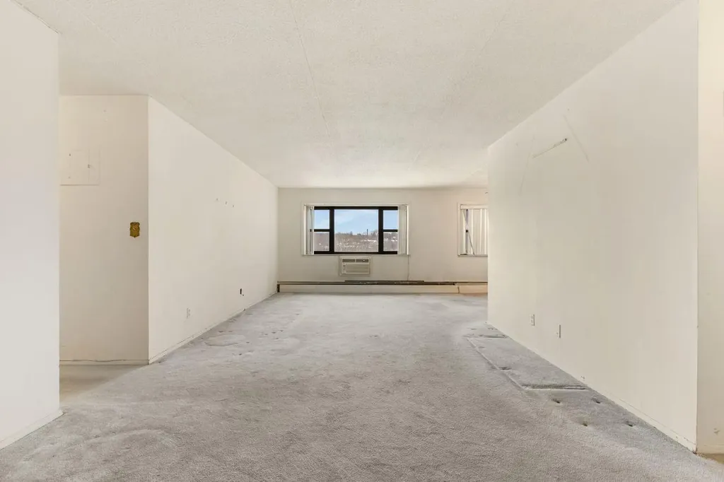 100 Diplomat Drive Mount Kisco NY 10549