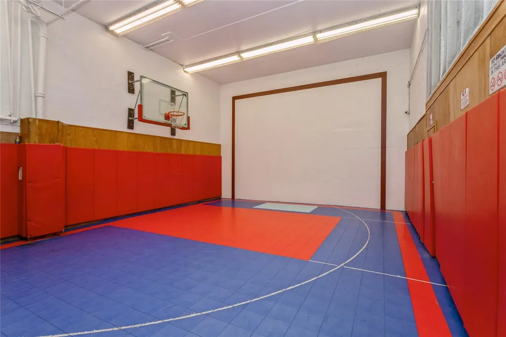 100 Diplomat Drive Mount Kisco NY 10549