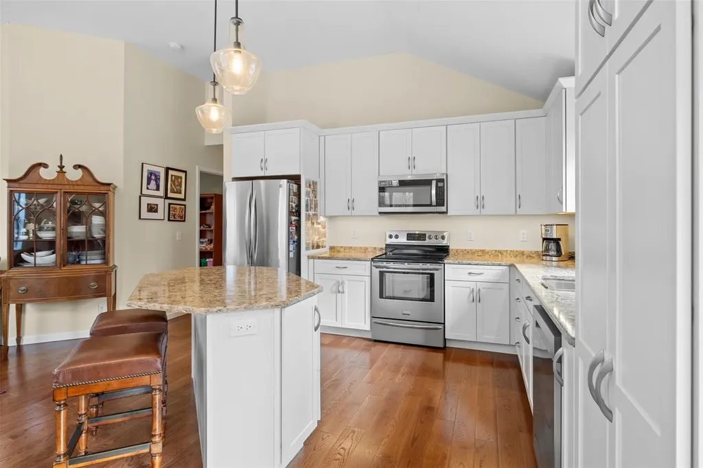 64 Stella Drive Gardiner NY 12525