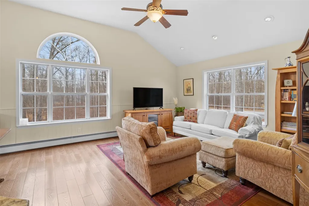 64 Stella Drive Gardiner NY 12525