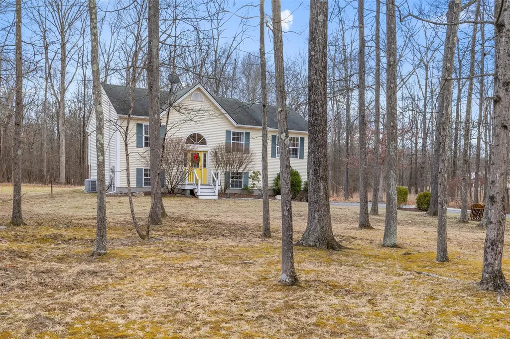 64 Stella Drive Gardiner NY 12525