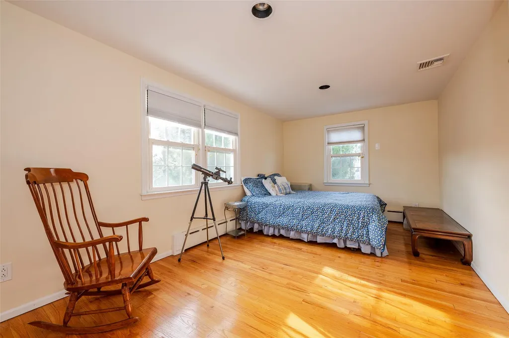 131 Virginia Avenue Freeport NY 11520