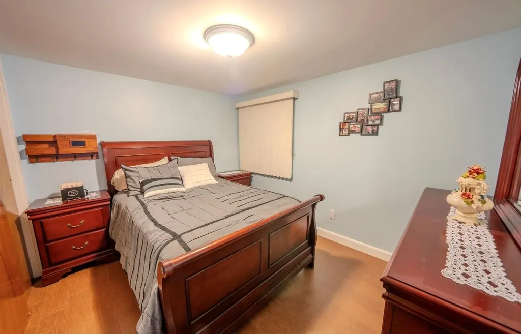10 Muncey Road Bay Shore NY 11706