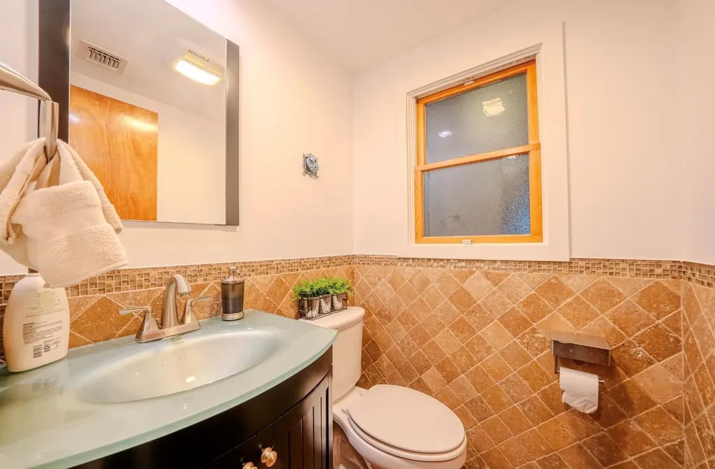10 Muncey Road Bay Shore NY 11706