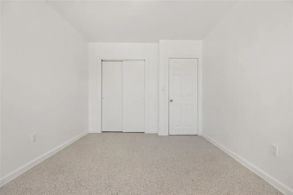 2039 Washington Avenue Bronx NY 10457