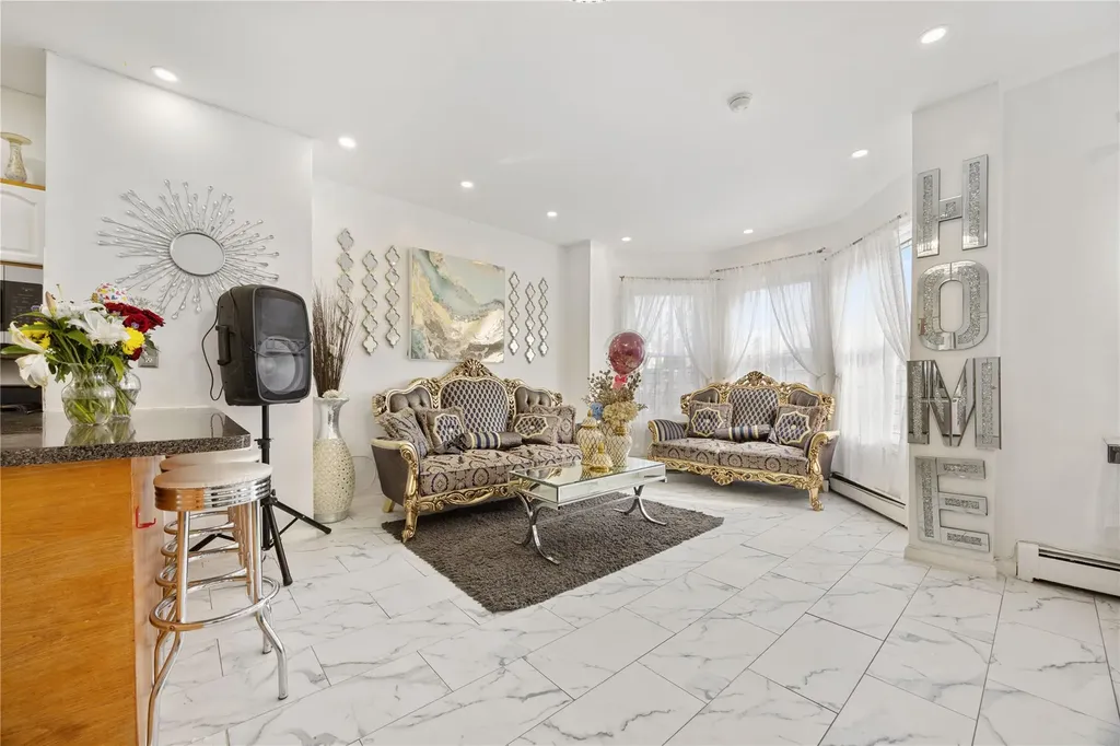2039 Washington Avenue Bronx NY 10457