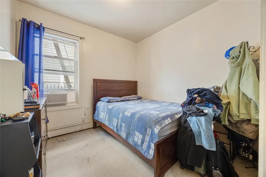 2039 Washington Avenue Bronx NY 10457