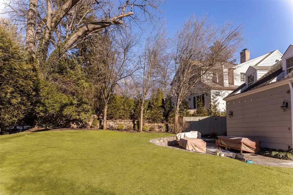 23 Sturgis Road Bronxville NY 10708
