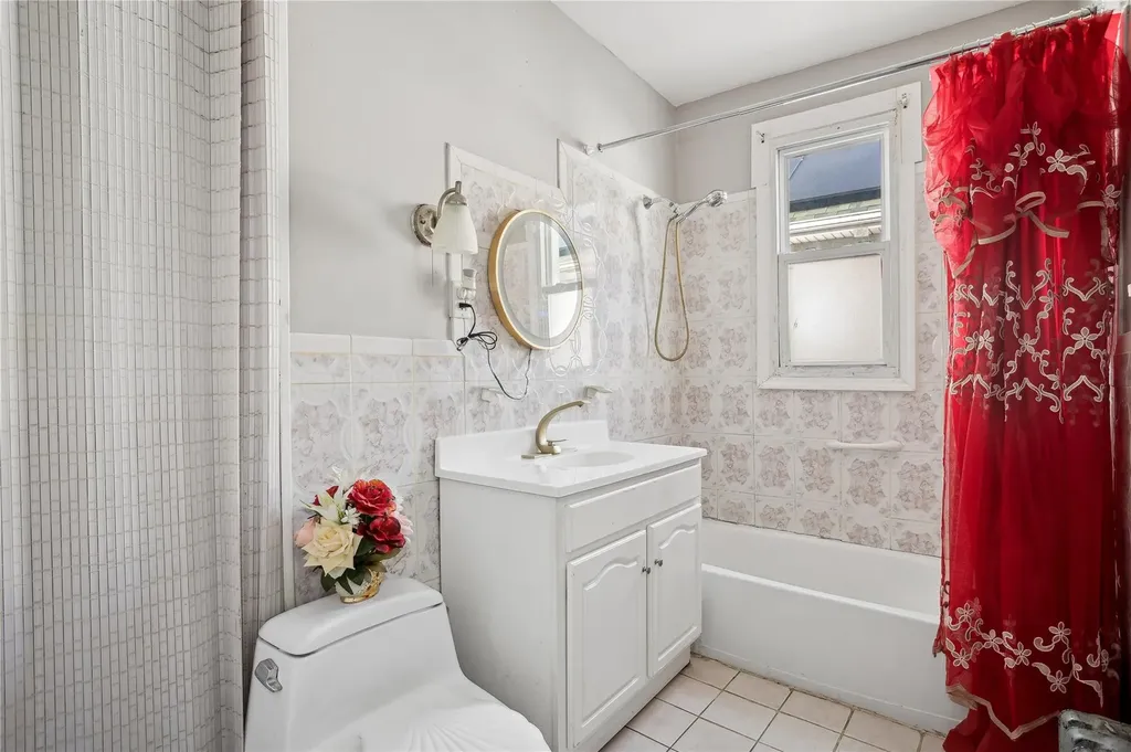 602 E 52nd Street Brooklyn NY 11203