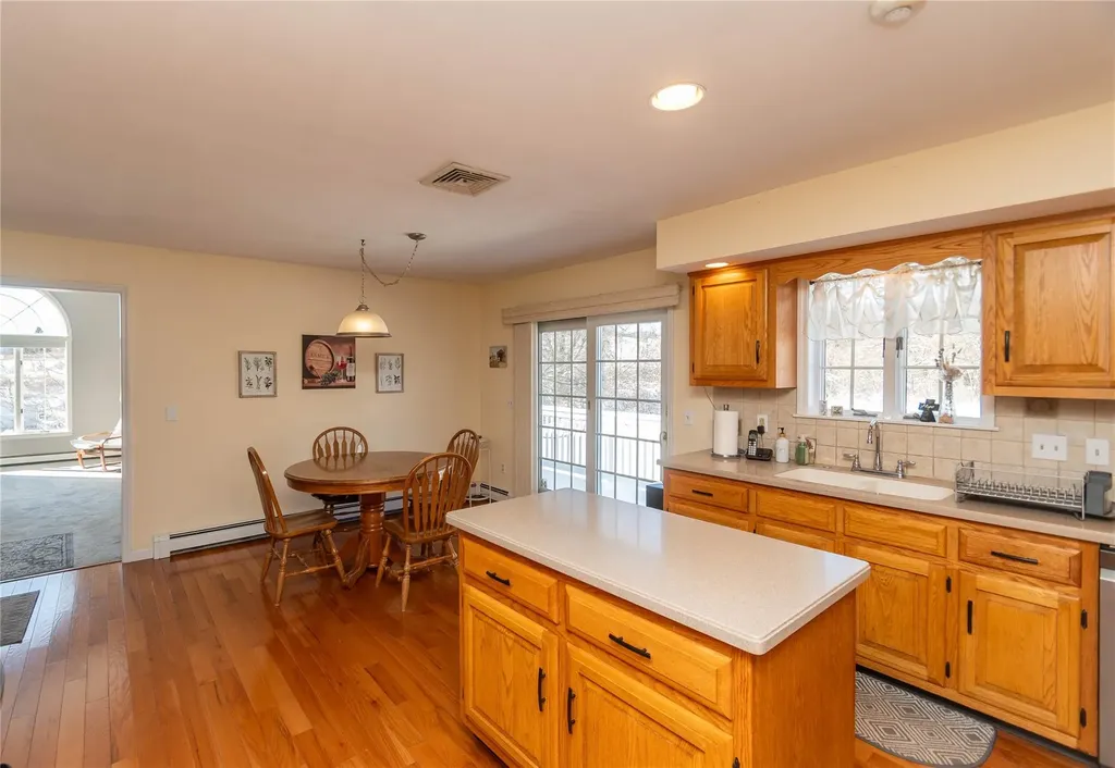 56 Mulberry Lane Milton NY 12547