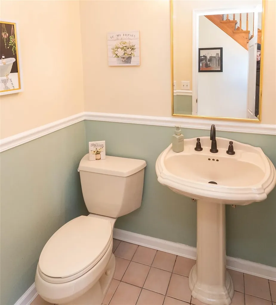 56 Mulberry Lane Milton NY 12547