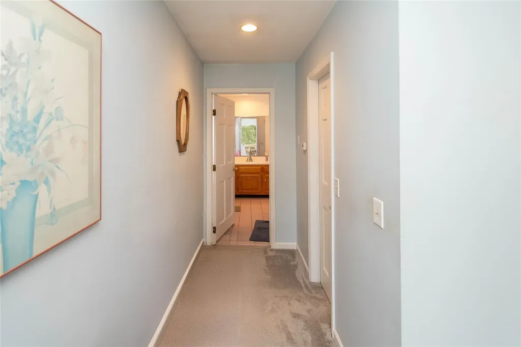 56 Mulberry Lane Milton NY 12547