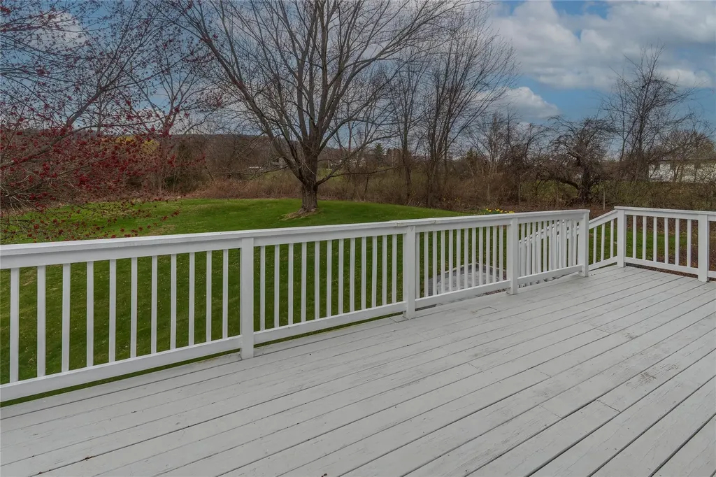 56 Mulberry Lane Milton NY 12547