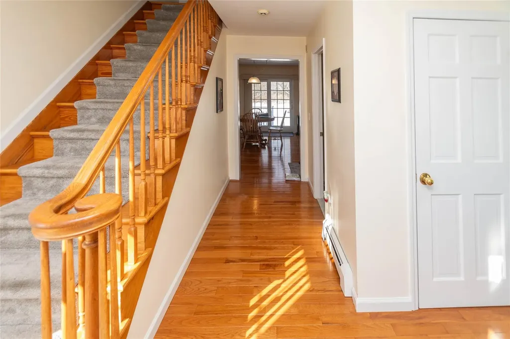 56 Mulberry Lane Milton NY 12547