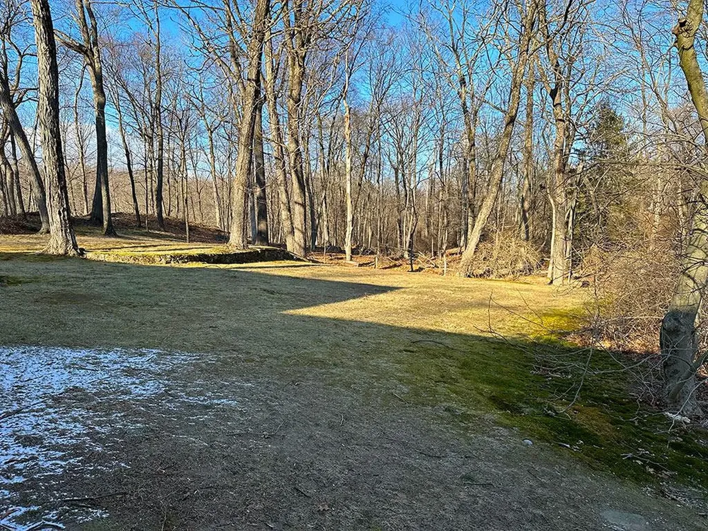 6 Carriage Hill Road Ossining NY 10562