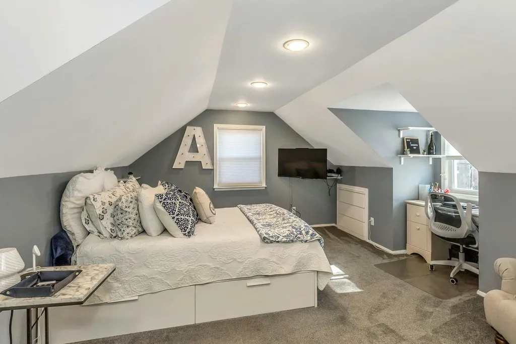 122 Bushwick Avenue Merrick NY 11566