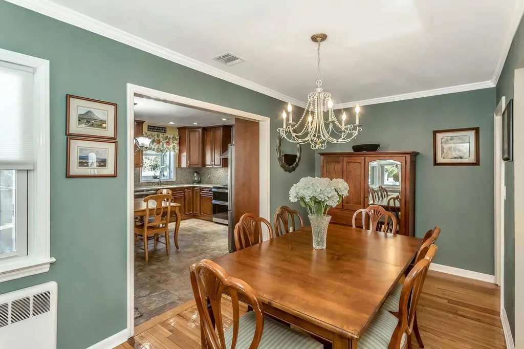 122 Bushwick Avenue Merrick NY 11566