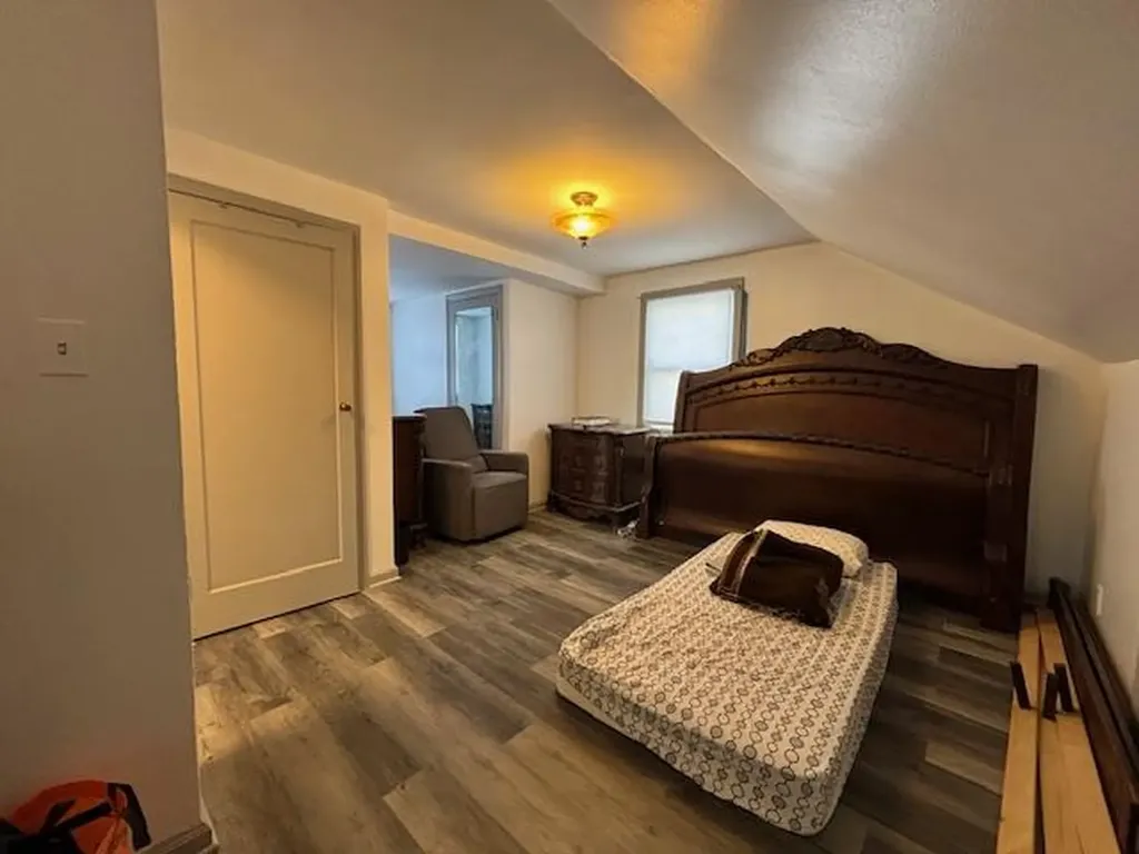 249 Rudolf Road Mineola NY 11501