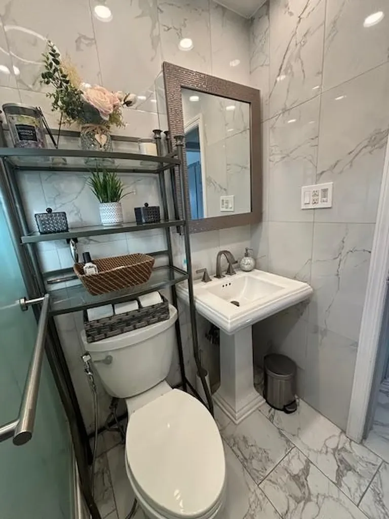 249 Rudolf Road Mineola NY 11501