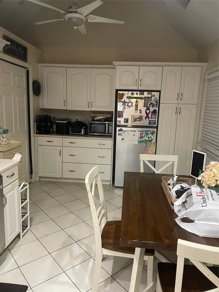 24 Sugar Maple Road Levittown NY 11756