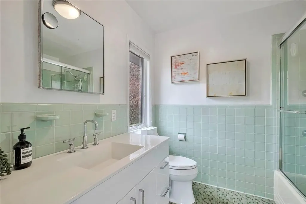 82 Fox Meadow Road Scarsdale NY 10583