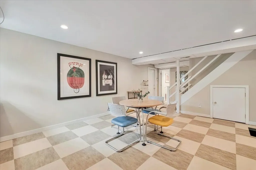 82 Fox Meadow Road Scarsdale NY 10583