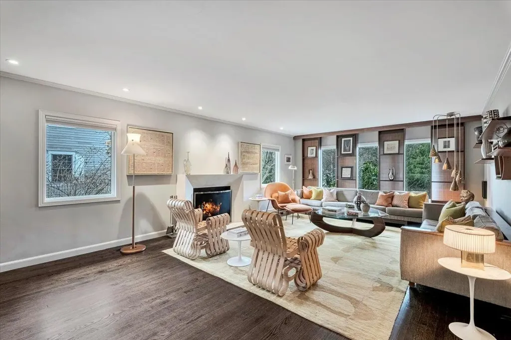 82 Fox Meadow Road Scarsdale NY 10583