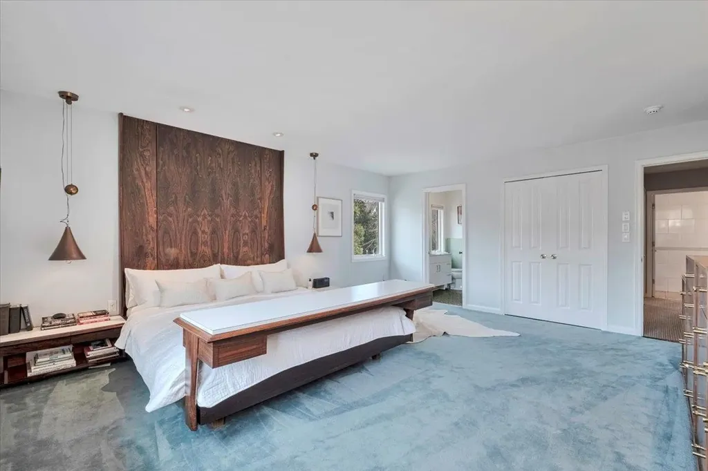 82 Fox Meadow Road Scarsdale NY 10583