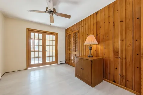 6 Glen Lane Copiague NY 11726