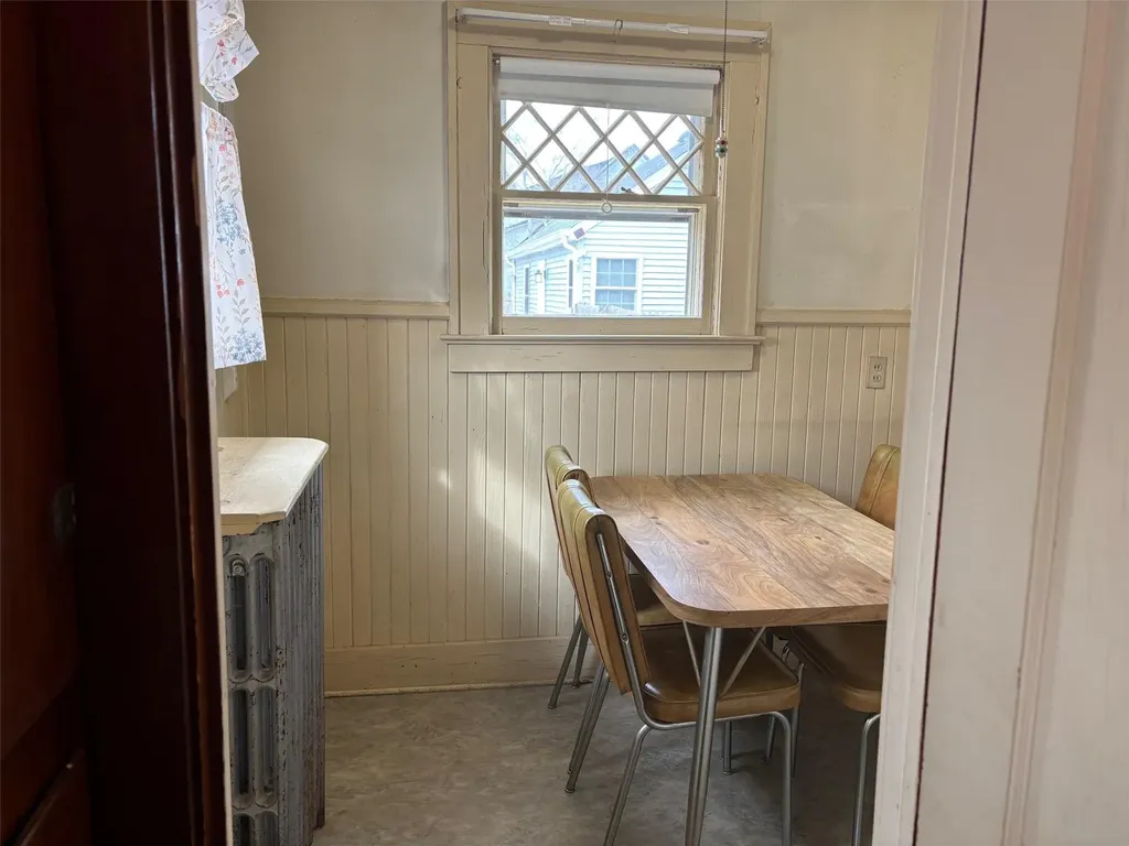 265 Howell Avenue Riverhead NY 11901