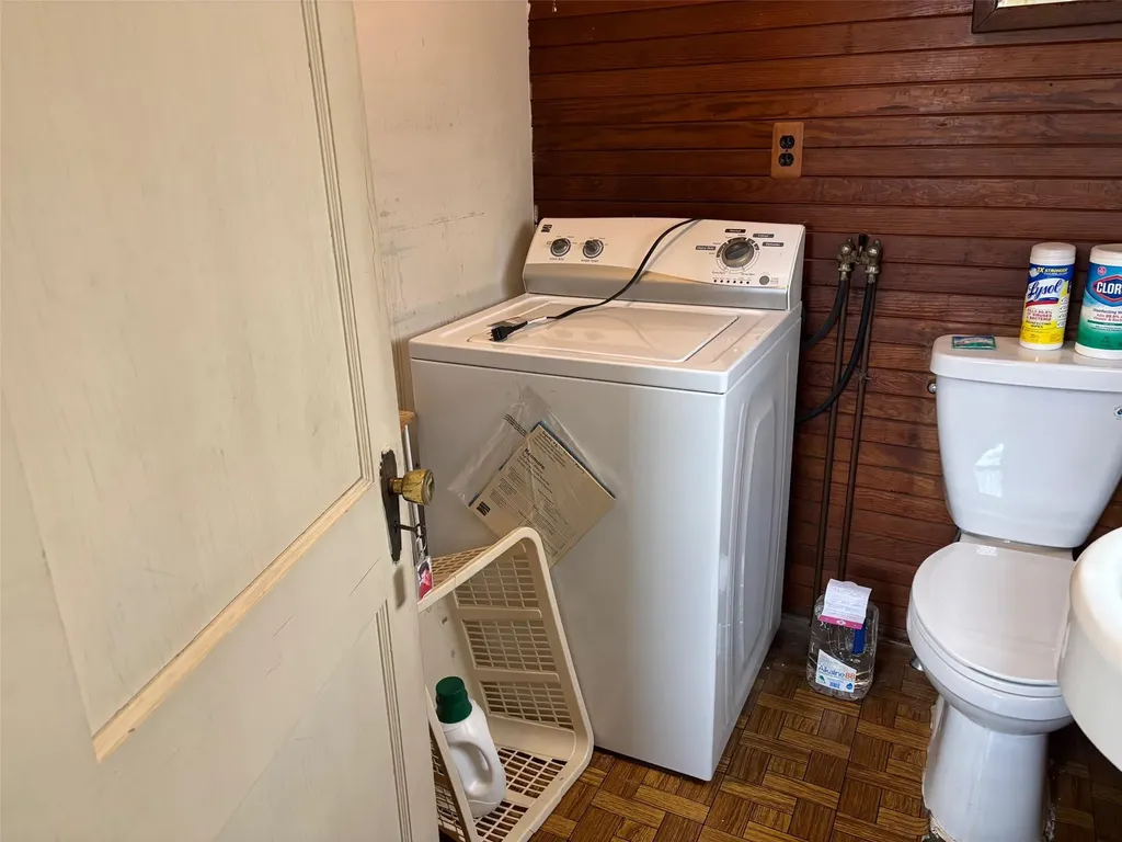 265 Howell Avenue Riverhead NY 11901