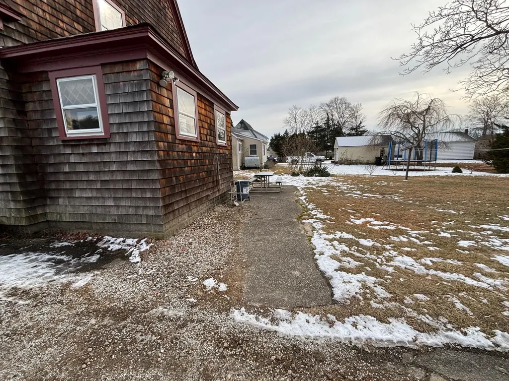 265 Howell Avenue Riverhead NY 11901
