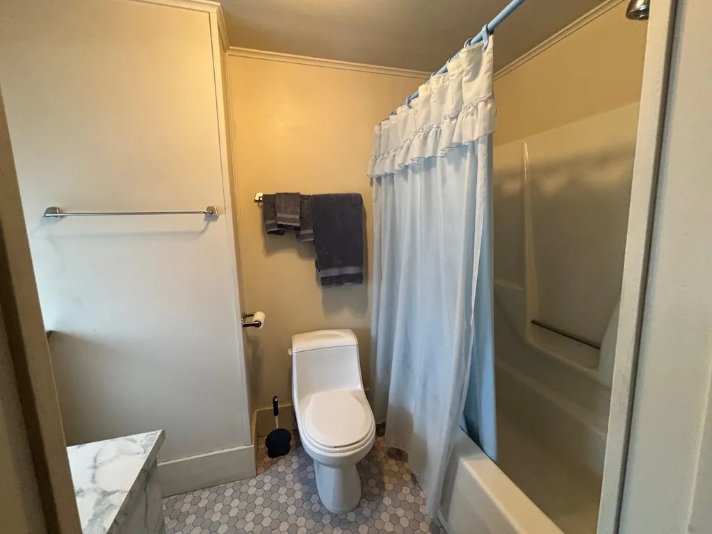 265 Howell Avenue Riverhead NY 11901