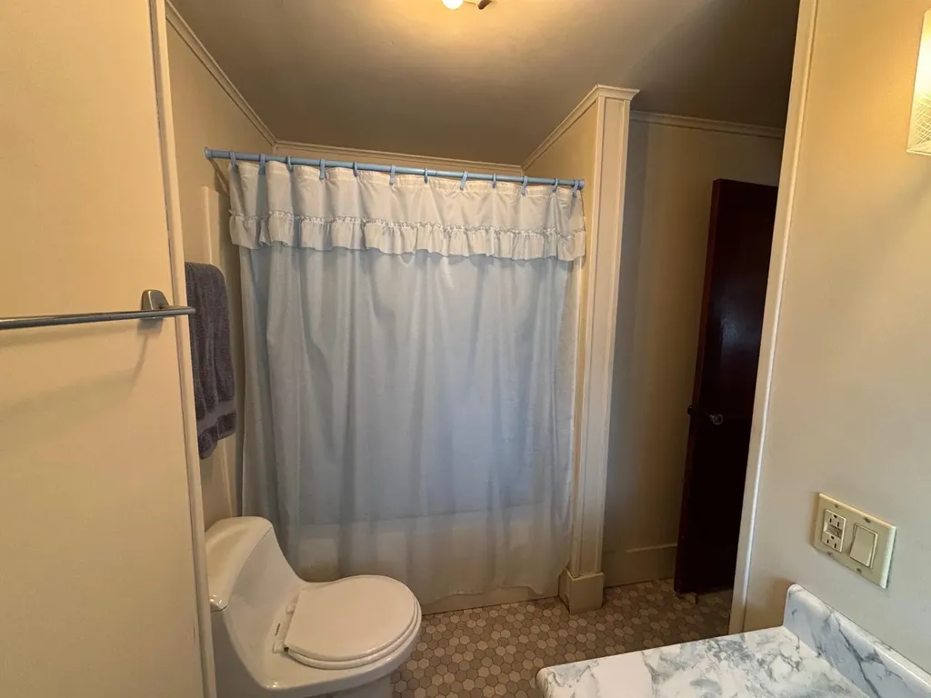 265 Howell Avenue Riverhead NY 11901