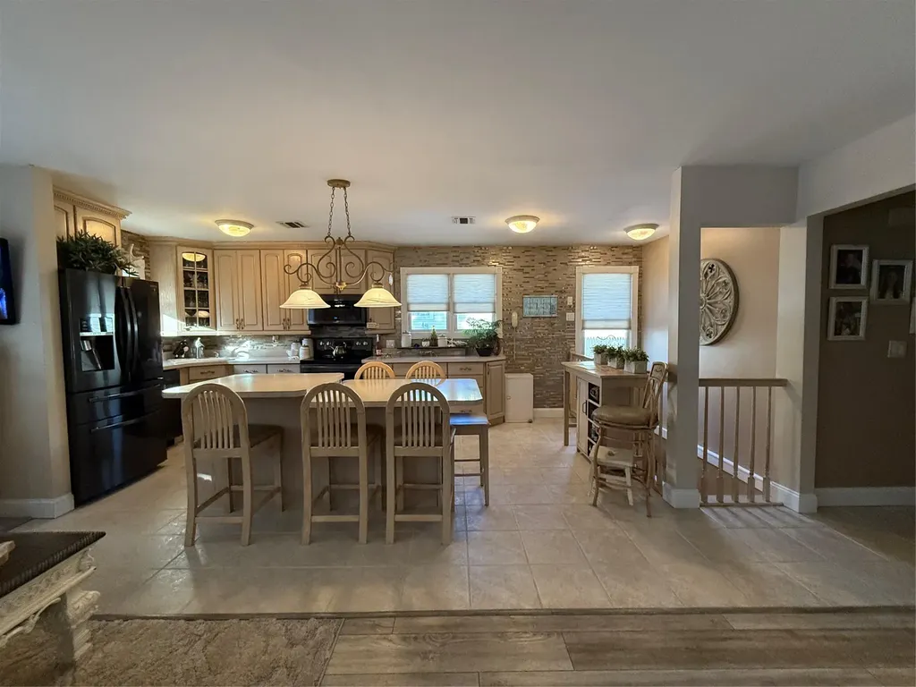 135 Stackyard Drive Mastic Beach NY 11951