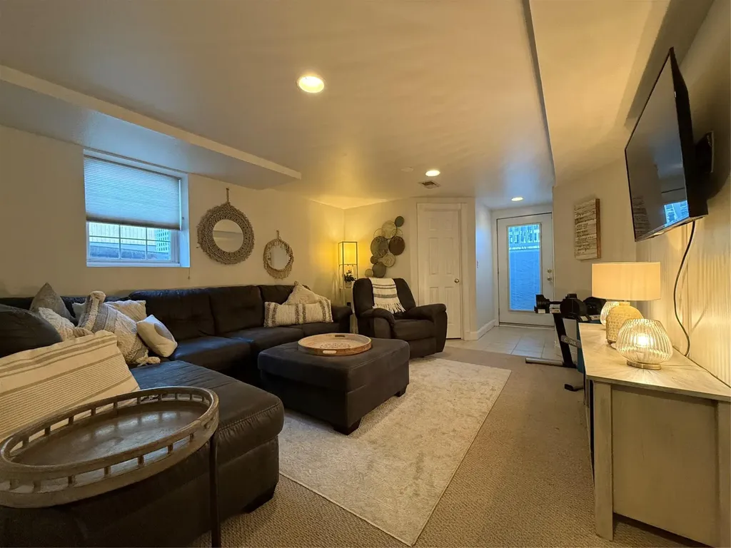 135 Stackyard Drive Mastic Beach NY 11951