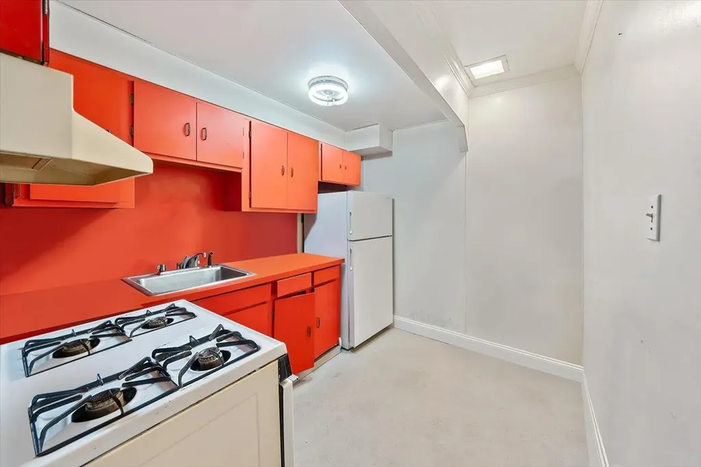 1764 Bartow Avenue Bronx NY 10469