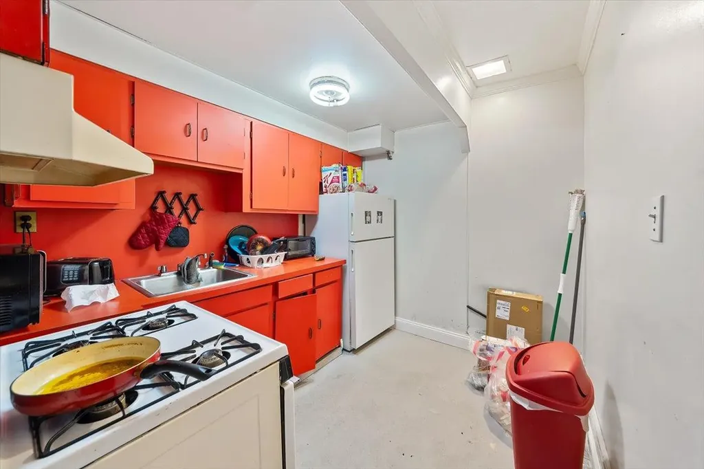 1764 Bartow Avenue Bronx NY 10469