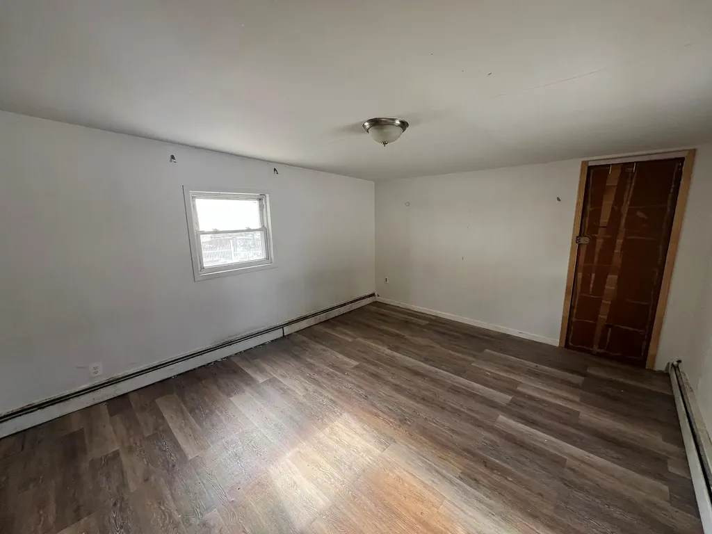 1329 Harding Park Bronx NY 10473