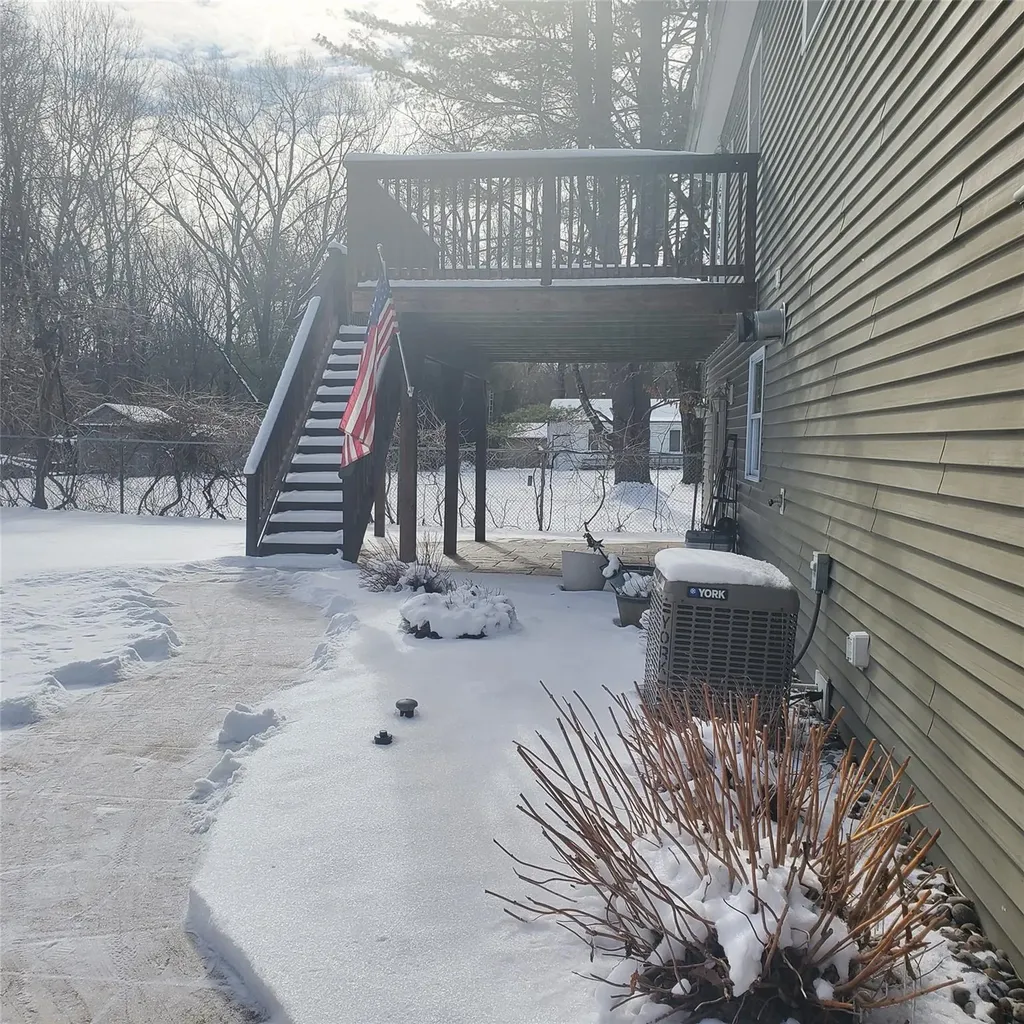 37 Harmony Lane Montgomery NY 12549