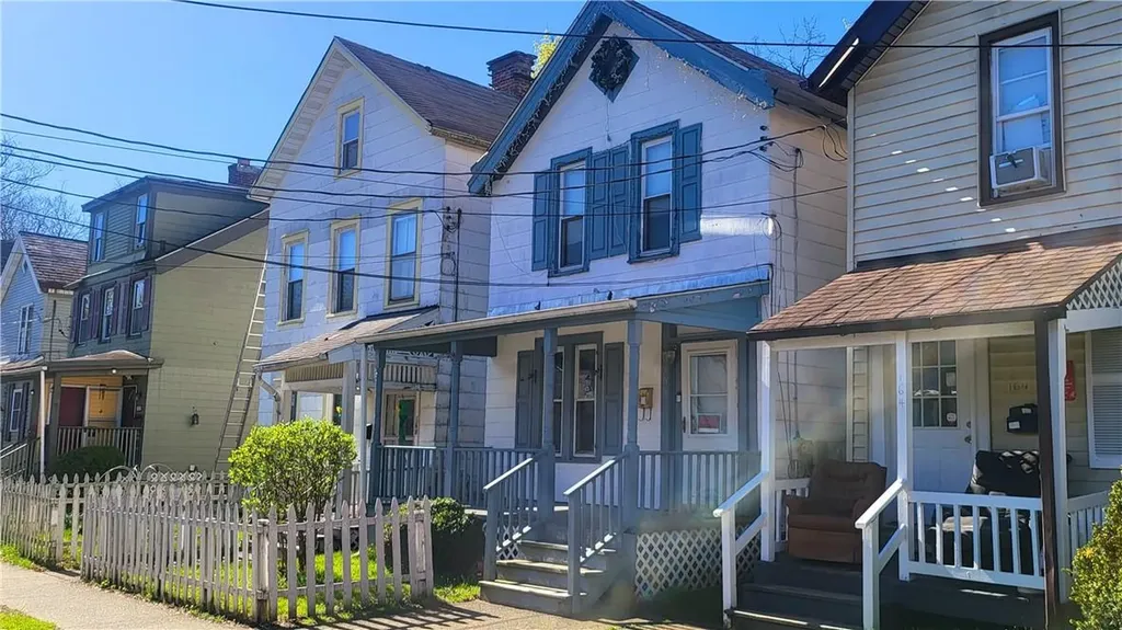 166 Thompson Street Poughkeepsie NY 12601