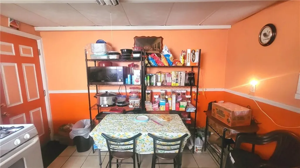166 Thompson Street Poughkeepsie NY 12601