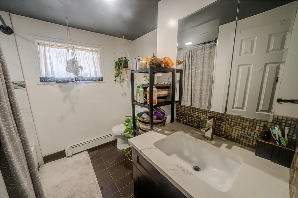 295 Bergen Avenue West Babylon NY 11704