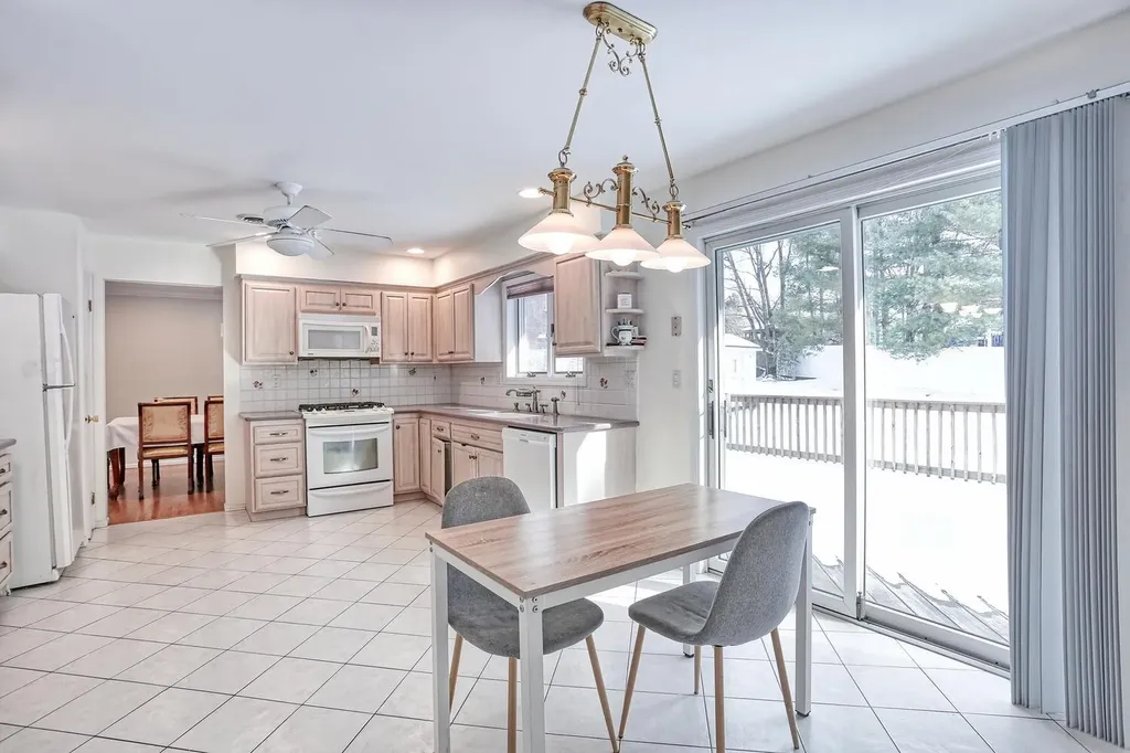 14 Martino Way Pomona NY 10970